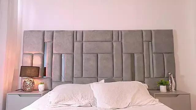 Karla_Hudsson from StripChat is Freechat