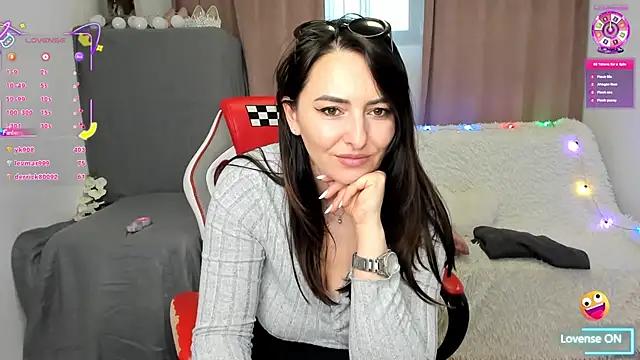 kassy_hotdevil from StripChat