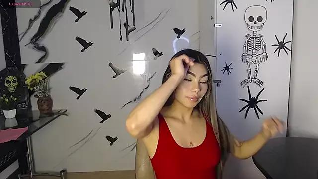 Kataratoopp from StripChat is Freechat