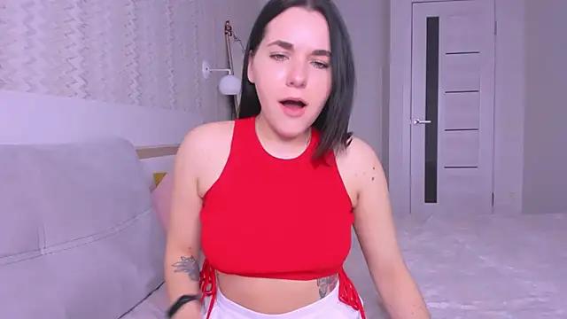Check-out your craziest wishes with our pick of gaming cams models, featuring big knockers, round tails and tight twats.