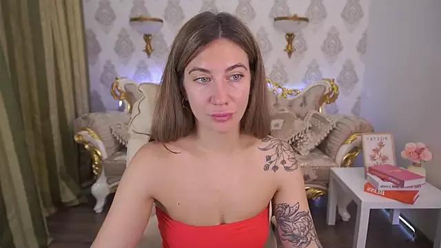 Check-out your craziest wishes with our pick of gaming cams models, featuring big knockers, round tails and tight twats.