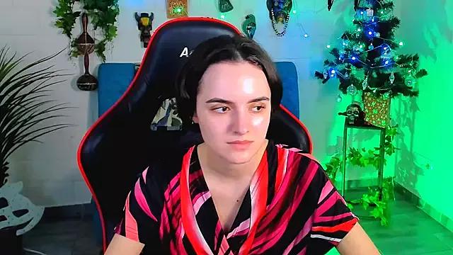 Check-out your craziest wishes with our pick of gaming cams models, featuring big knockers, round tails and tight twats.