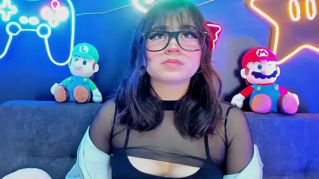 Check-out your craziest wishes with our pick of gaming cams models, featuring big knockers, round tails and tight twats.