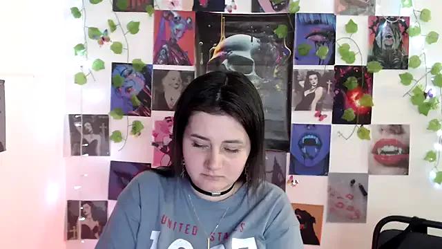 Katrin_kiss_ from StripChat is Freechat