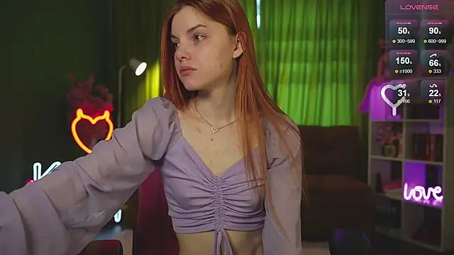 Check-out your craziest wishes with our pick of gaming cams models, featuring big knockers, round tails and tight twats.