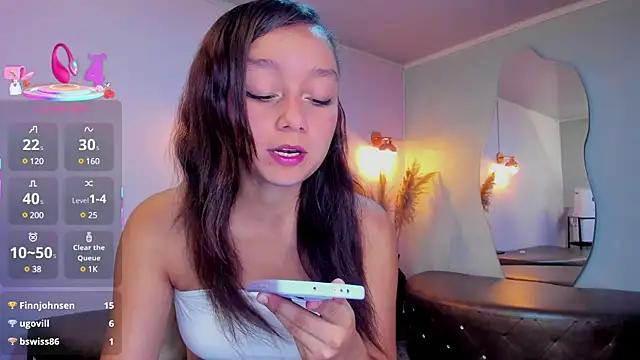 Check-out your craziest wishes with our pick of gaming cams models, featuring big knockers, round tails and tight twats.