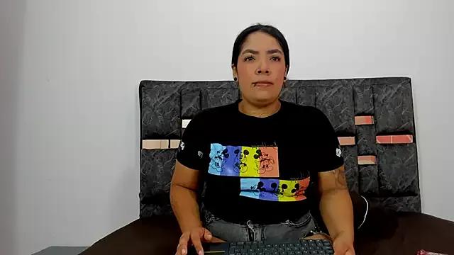 kayla_lov from StripChat is Freechat