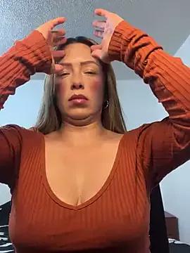 Check-out your craziest wishes with our pick of gaming cams models, featuring big knockers, round tails and tight twats.
