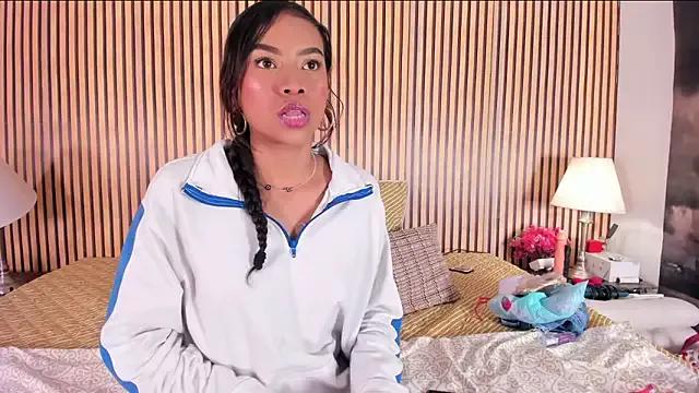 keeyla_stone from StripChat is Freechat