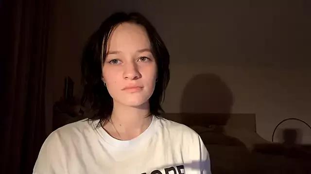 KellySayli from StripChat is Freechat