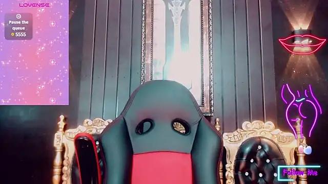 Check-out your craziest wishes with our pick of gaming cams models, featuring big knockers, round tails and tight twats.
