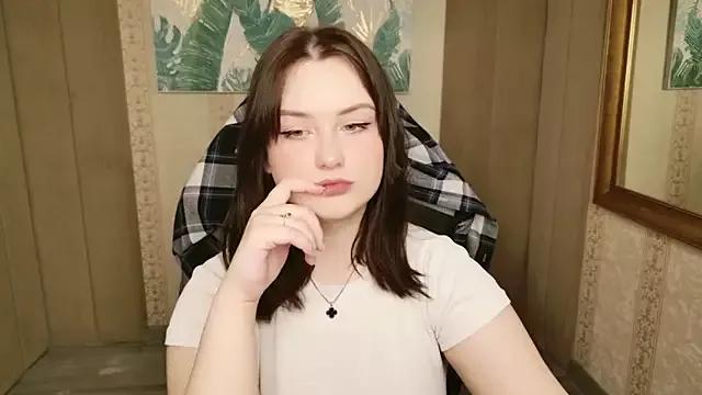 Kendra_Parlow from StripChat is Freechat