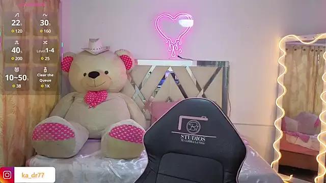 Check-out your craziest wishes with our pick of gaming cams models, featuring big knockers, round tails and tight twats.