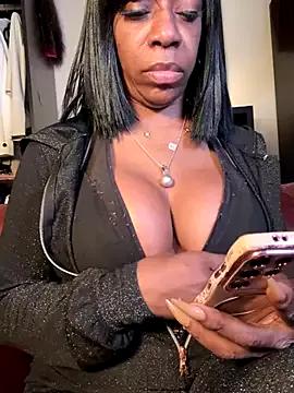 Kennady_Buxum_Goddess from StripChat is Freechat