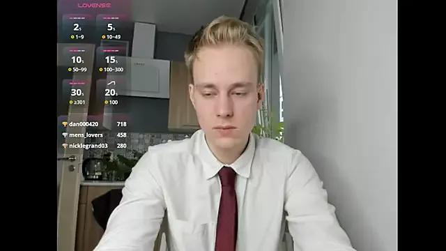 Kevin_Young_Cat from StripChat is Freechat
