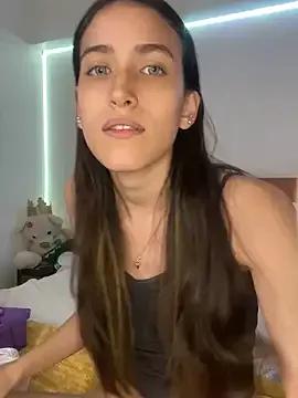 Kiara-Cute from StripChat is Freechat