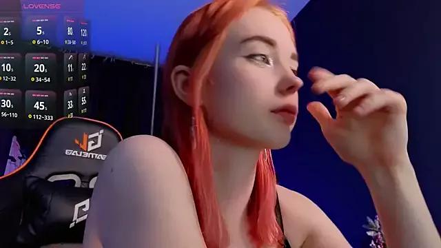 Kiara_Dream from StripChat is Freechat