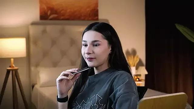 KimClarks_ from StripChat is Freechat