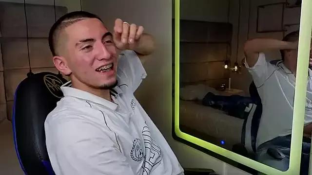 King_Dante_ from StripChat is Freechat