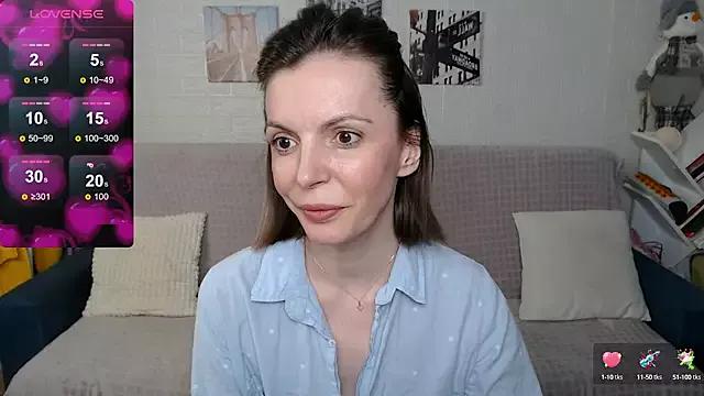 kiramarta from StripChat is Freechat
