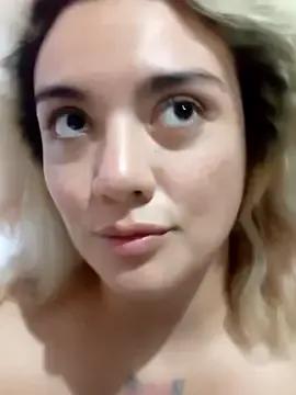 kitten_sweet from StripChat is Freechat