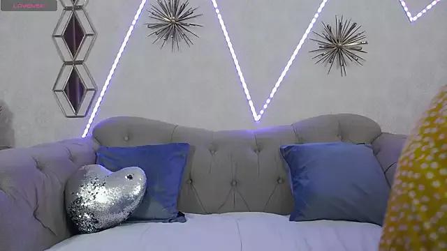 KittieXMoon from StripChat is Freechat