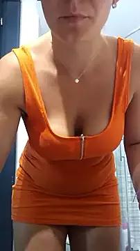 Check-out your craziest wishes with our pick of gaming cams models, featuring big knockers, round tails and tight twats.