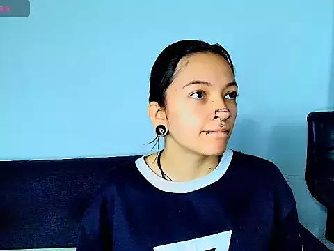 Kitty_ravee from StripChat is Freechat