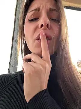 Photos of kittyCarrol from StripChat is Freechat