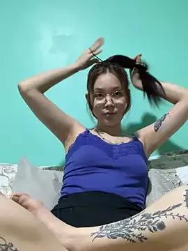 KittyK_at from StripChat is Freechat