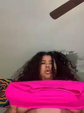 KittyLoroi from StripChat is Freechat