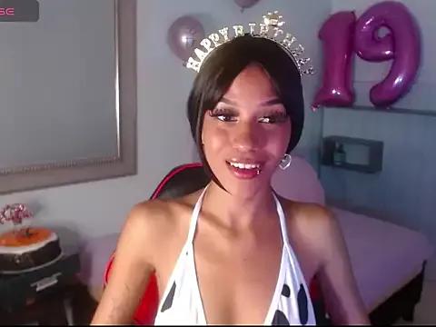 KittyLove_s from StripChat is Freechat