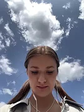 KittyQueeny from StripChat is Freechat