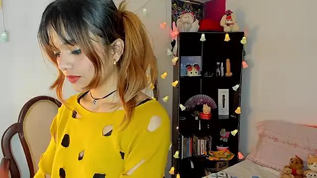 Check-out your craziest wishes with our pick of gaming cams models, featuring big knockers, round tails and tight twats.
