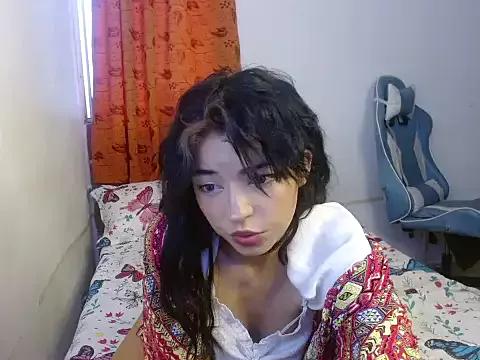 kiyusweetcrazy from StripChat is Freechat