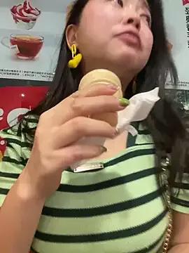 Photos of KK-baobao from StripChat is Freechat