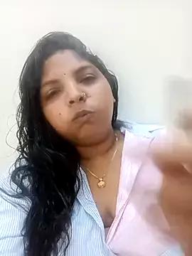 Komal-stream from StripChat is Freechat