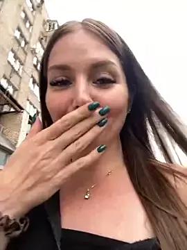 KrisMagnoly from StripChat is Freechat