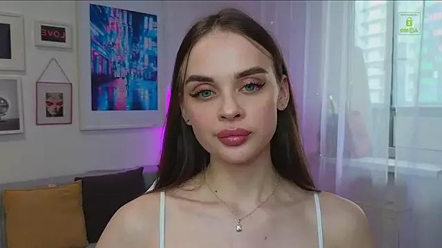 Check-out your craziest wishes with our pick of gaming cams models, featuring big knockers, round tails and tight twats.