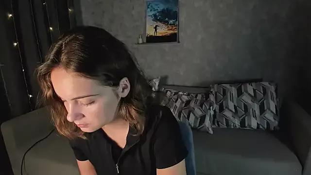 Check-out your craziest wishes with our pick of gaming cams models, featuring big knockers, round tails and tight twats.