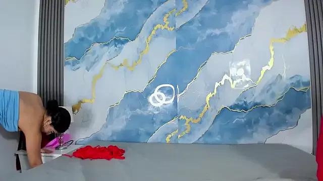 Check-out your craziest wishes with our pick of gaming cams models, featuring big knockers, round tails and tight twats.