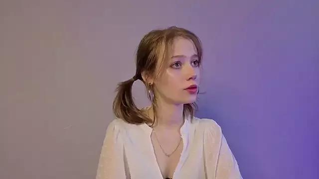 Lady_Bird_Alex from StripChat is Freechat