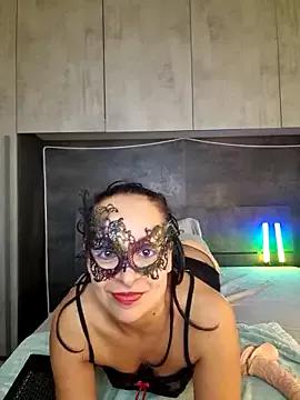 Check-out your craziest wishes with our pick of gaming cams models, featuring big knockers, round tails and tight twats.