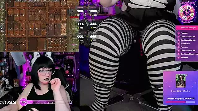 Check-out your craziest wishes with our pick of gaming cams models, featuring big knockers, round tails and tight twats.