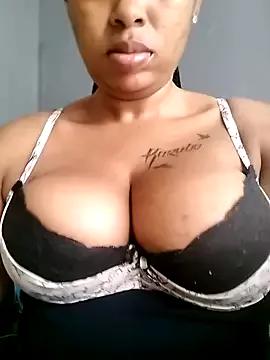 ladysarah-2 from StripChat is Freechat