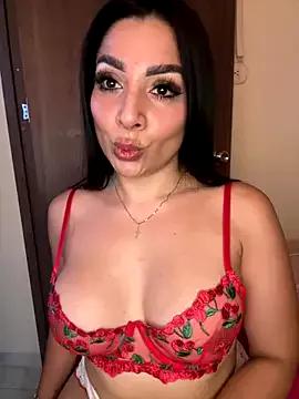 Check-out your craziest wishes with our pick of gaming cams models, featuring big knockers, round tails and tight twats.