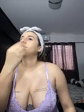 Check-out your craziest wishes with our pick of gaming cams models, featuring big knockers, round tails and tight twats.