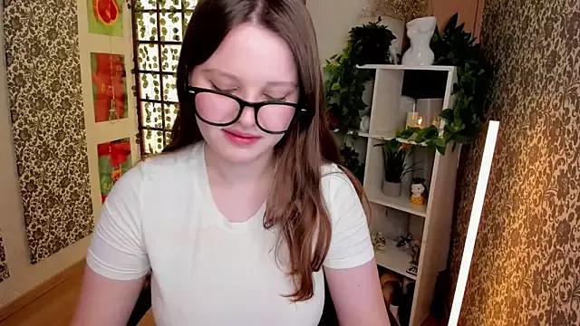 Check-out your craziest wishes with our pick of gaming cams models, featuring big knockers, round tails and tight twats.