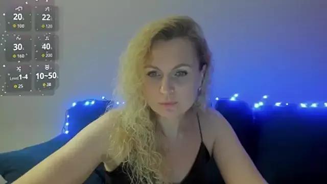 LanaLight_x from StripChat is Freechat