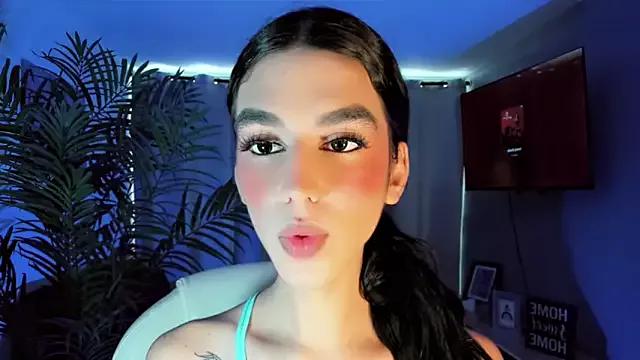 Check-out your craziest wishes with our pick of gaming cams models, featuring big knockers, round tails and tight twats.